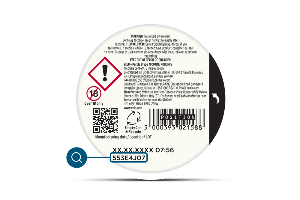 Velo Nicotine Pouches |  White circular container lid with warning symbols, barcode, and text. A red 18+ symbol, QR code, and blue highlighted code “553E4J07” are visible. Recycling and disposal icons are also present. The lid indicates this product contains Velo nicotine pouches.